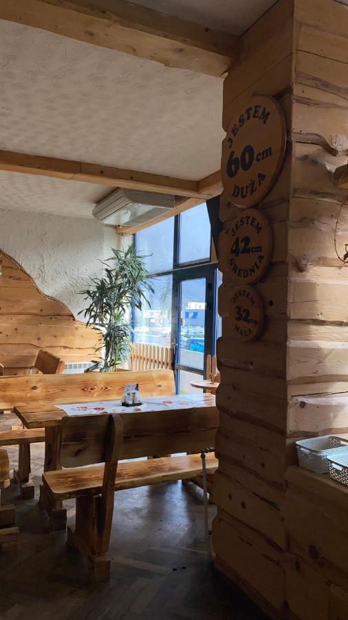 Dom Turysty Sanok Aparthotel Kültér fotó